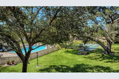 2448 Clubhouse Drive #201, Sarasota, FL 34232 - Photo 4