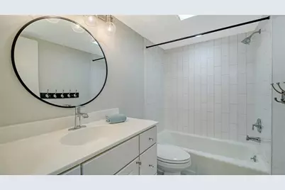 2448 Clubhouse Drive #201, Sarasota, FL 34232 - Photo 20