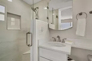 6006 Midnight Pass Rd, Sarasota, FL 34242 - Photo 22