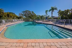 1233 Edgewater Cir, Bradenton, FL 34209 - Photo 32