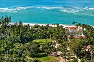 1003 Westway Dr, Sarasota, FL 34236 - Photo 1