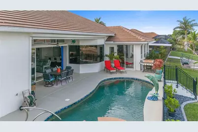 360 Capri Isles Court, Punta Gorda, FL 33950 - Photo 8