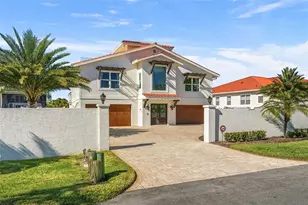 1725 Baywood Dr, Sarasota, FL 34231 - Photo 2