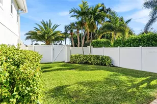 1725 Baywood Dr, Sarasota, FL 34231 - Photo 20