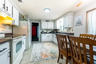 6504 39th Ave W, Bradenton, FL 34209 - Photo 10