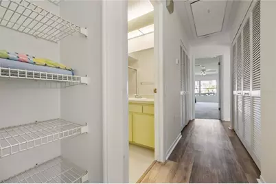 4231 Center Gate Lane #16, Sarasota, FL 34233 - Photo 30