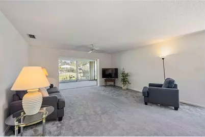 4231 Center Gate Lane #16, Sarasota, FL 34233 - Photo 8