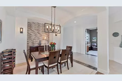 7833 Valderrama Way, Lakewood Ranch, FL 34202 - Photo 8