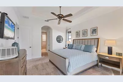 7833 Valderrama Way, Lakewood Ranch, FL 34202 - Photo 18