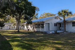 1010 Indian Beach Dr Dr, Sarasota, FL 34234 - Photo 38