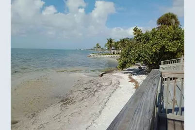 1010 Indian Beach Drive Drive, Sarasota, FL 34234 - Photo 4