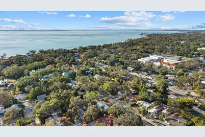 1010 Indian Beach Drive Drive, Sarasota, FL 34234 - Photo 32