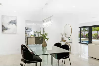 526 Bird Key Drive, Sarasota, FL 34236 - Photo 10