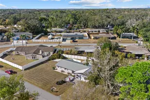 3717 Prado Dr, Sarasota, FL 34235 - Photo 46