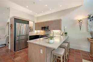 3530 Mistletoe Ln, Longboat Key, FL 34228 - Photo 18