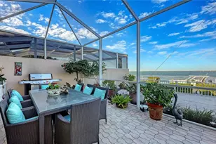 3530 Mistletoe Ln, Longboat Key, FL 34228 - Photo 8