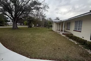 1327 SE Vermont Ave, Arcadia, FL 34266 - Photo 16