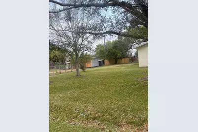 1327 SE Vermont Avenue, Arcadia, FL 34266 - Photo 2