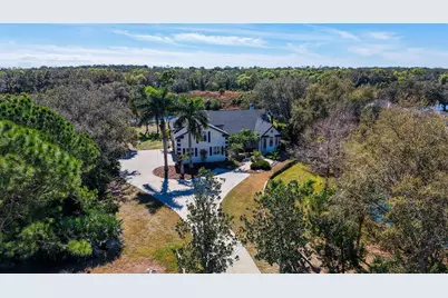 2098 Palm View Road, Sarasota, FL 34240 - Photo 2