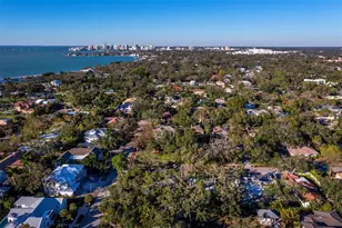 1642 Catalonia Ln, Sarasota, FL 34239 - Photo 26