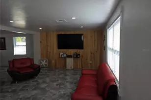 2839 Olympic St, Sarasota, FL 34231 - Photo 8