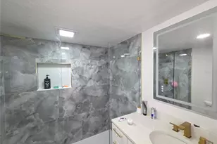 2839 Olympic St, Sarasota, FL 34231 - Photo 22