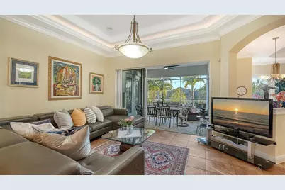 14324 Silver Trout Drive, Lakewood Ranch, FL 34202 - Photo 10