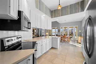 5811 Wilena Pl, Sarasota, FL 34238 - Photo 8