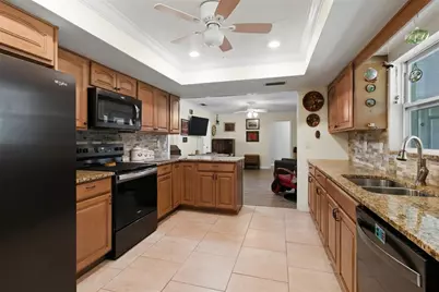 1306 70th Street W, Bradenton, FL 34209 - Photo 14