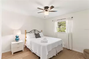 804 Pennsylvania Way, Sarasota, FL 34243 - Photo 2