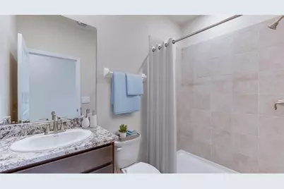 18227 Thistleberry Place, Lakewood Ranch, FL 34211 - Photo 2