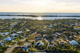 2304 Goya Dr, Nokomis, FL 34275 - Photo 2