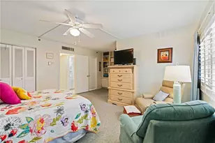 244 Saint Augustine Ave, Venice, FL 34285 - Photo 16