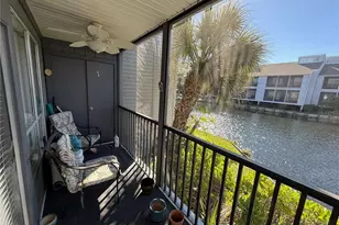 259 Fenwick Dr, Venice, FL 34285 - Photo 10