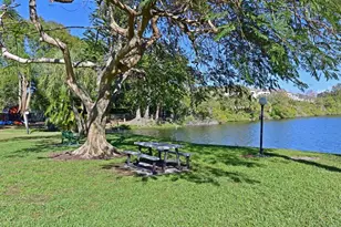 3563 Lake Bayshore Dr, Bradenton, FL 34205 - Photo 50