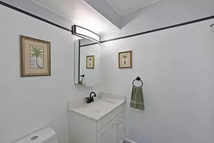 3563 Lake Bayshore Dr, Bradenton, FL 34205 - Photo 22