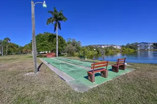 3563 Lake Bayshore Dr, Bradenton, FL 34205 - Photo 40