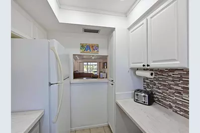 3563 Lake Bayshore Drive #J206, Bradenton, FL 34205 - Photo 16