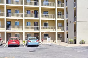 3563 Lake Bayshore Dr, Bradenton, FL 34205 - Photo 4