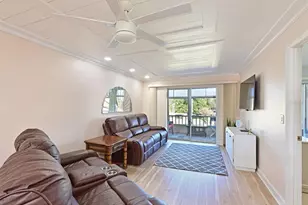 3563 Lake Bayshore Dr, Bradenton, FL 34205 - Photo 8