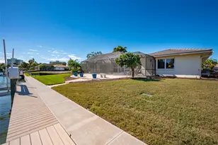 548 Gunwale Ln, Longboat Key, FL 34228 - Photo 42
