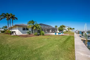 548 Gunwale Ln, Longboat Key, FL 34228 - Photo 46