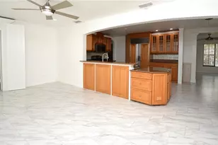 1313 Mango Ave, Venice, FL 34285 - Photo 14