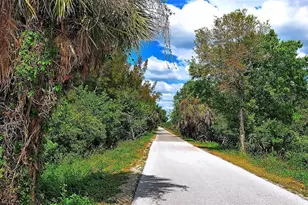 4028 Jardin Ln, Sarasota, FL 34238 - Photo 66