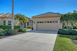 4028 Jardin Ln, Sarasota, FL 34238 - Photo 2