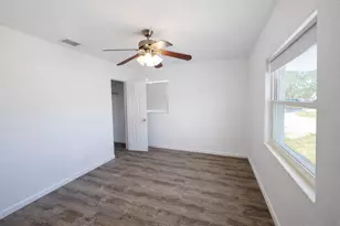 6000 Dr Martin Luther King Jr Street N, Saint Petersburg, FL 33703 - Photo 8