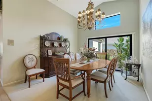 3941 Prairie Dunes Dr, Sarasota, FL 34238 - Photo 8