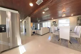 511 Dona Dr, Nokomis, FL 34275 - Photo 12