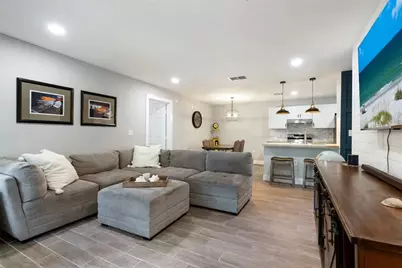 7424 Vista Way #104, Bradenton, FL 34202 - Photo 2