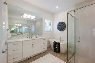 8249 Pavia Way, Lakewood Ranch, FL 34202 - Photo 46